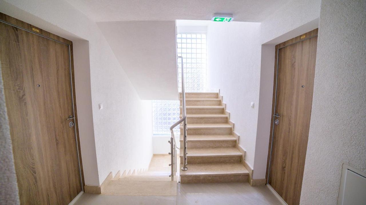 Apartman Epicent トゥズラ エクステリア 写真